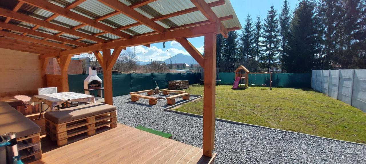 Chata Baska Na Liptove S Vlastnym Dvorom Ліптовський Мікулаш Екстер'єр фото