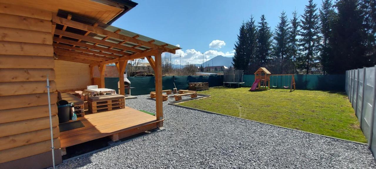 Chata Baska Na Liptove S Vlastnym Dvorom Ліптовський Мікулаш Екстер'єр фото